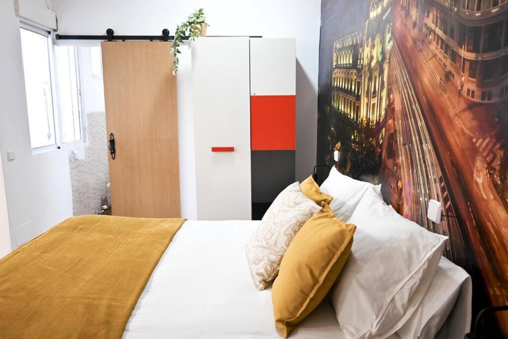 Ferienwohnung Agradable Apartamento Temporal De 1 Dormitorio En Madrid Pez30 Exterior foto